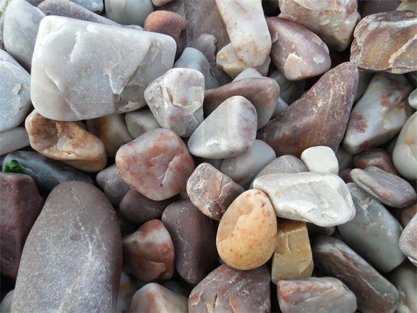 我國石英砂分布特點(diǎn)